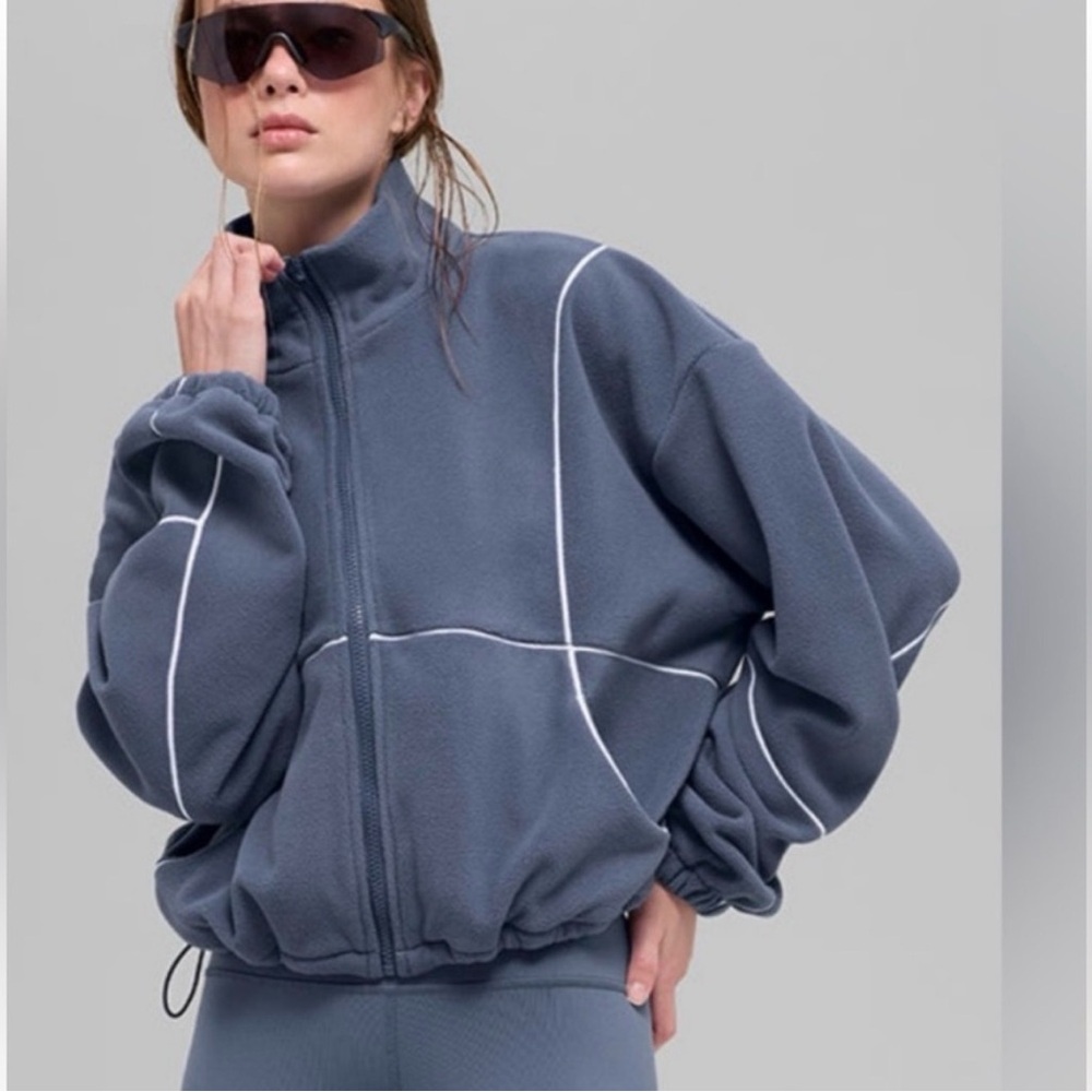 NWT- Alo Yoga Polar Fleece Game Time Full Zip Jacket Bluestone/White (M)